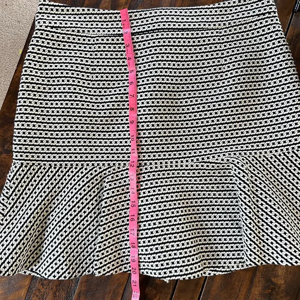 Banana Republic Black and White Fit & Flare Skirt Size 14 Office Siren Corpcore